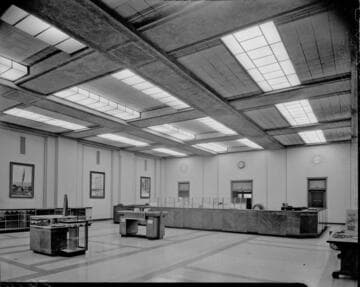 Commercial lighting