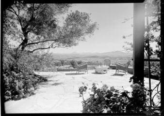Go to image 19.