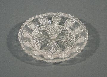 Cup plate