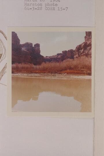 Into mouth of Monument Canyon. Mile 15.7