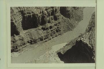 North Canyon Rapid. Approximate gauge: 17,000 cfs