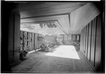 Go to image 2.