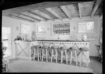 Go to image 10.