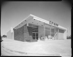 Go to image 1.