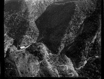 Aerial photo of Dam 5 and Powerhouse #2 & 2a