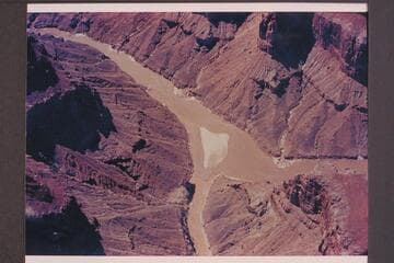 Mouth of the Little Colorado. Lees Ferry gauge: approx. 31,000 cfs