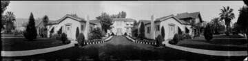 Bungalow court